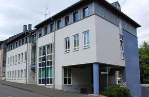Polizeipräsidium Trier: POL-PPTR: Polizeiinspektion Prüm unter neuer Leitung