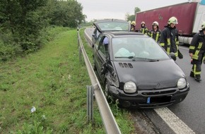 Feuerwehr Mülheim an der Ruhr: FW-MH: Schwerer Verkehrsunfall auf der A40