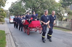 Freiwillige Feuerwehr Celle: FW Celle: Jahreshauptversammlung der Freiwilligen Feuerwehr Bostel - Neue Führungskräfte vor den Karren gespannt