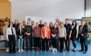 Polizeipr&auml;sidium Nordhessen: POL-KS: Zw&ouml;lf engagierte Sicherheitsberaterinnen und Sicherheitsberater f&uuml;r Senioren erfolgreich ausgebildet: Weitere Interessierte gesucht