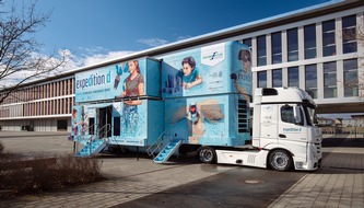 Programm COACHING4FUTURE der Baden-Württemberg Stiftung gGmbH: Digital-Truck in Dettingen/Erms (20.-21.07.): expedition d macht Digitalisierung erlebbar