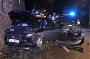Kreispolizeibehörde Höxter: POL-HX: Drei Autos bei Unfall in Steinheim beschädigt
