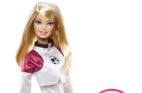 Mattel GmbH: Mit Barbie in den Weltraum - die Mars Explorer Barbie / Mädchen von heute können die Mars-Erforscherinnen von morgen sein (BILD)
