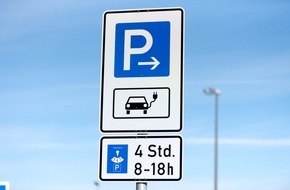 ADAC Hessen-Thüringen e.V.: Transparent laden - Blockiergebühr beim Parken an E-Ladesäulen vermeiden