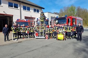 Feuerwehr Wenden: FW Wenden: Modul 3 der Grundausbildung erfolgreich abgeschlossen