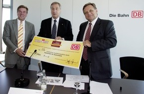 Deutsche Bahn AG: Die Bahn erhöht die Zahl ihrer Ausbildungsplätze noch einmal auf insgesamt 2.270 / Auch 500 weitere Verbundausbildungsplätze werden angeboten
