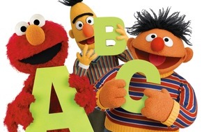 NDR Norddeutscher Rundfunk: Motsi Mabuse, Carolin Kebekus und Checker Tobi zu Gast in der Sesamstra&szlig;e &ndash; Dreharbeiten f&uuml;r die neue Staffel haben begonnen