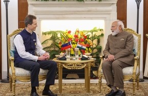 F&uuml;rstentum Liechtenstein: S.D. Erbprinz Alois am Gipfel zu K&uuml;nstlicher Intelligenz in Indien