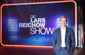 ZDF: "Die Lars Reichow-Show" im ZDF /  Satirischer Talk mit Kabarettist Lars Reichow und prominenten Gästen (FOTO)