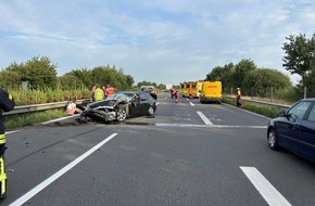 Polizeiinspektion Stade: POL-STD: Zwei Verletzte bei Unfall auf Autobahn 26, Tageswohnungseinbrecher in Oersdorf