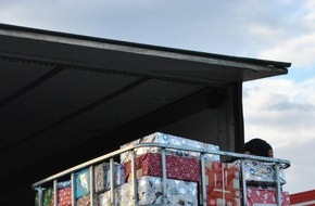 Freiwillige Feuerwehr Tönisvorst: FW Tönisvorst: Feuerwehren und Rumänien-Hilfe sagen "Danke" für eine wieder mal erfolgreiche Lebensmittelsammelaktion