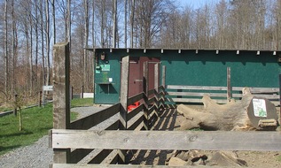 Polizeiinspektion Hameln-Pyrmont/Holzminden: POL-HM: Futterautomat "An der Ziegenbuche" entwendet