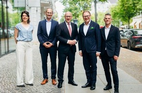 Neues Bauen - 80 Sekunden: Marktreif, aber ungebaut: Das Berliner Innovations-Forum und die Anwendungsl&uuml;cke der Bauwende / Schirmherr war der Regierende B&uuml;rgermeister Kai Wegner