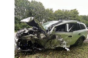 Polizeidirektion Neumünster: POL-NMS: 20250807-1-PDNMS-Sperrung der B 76 Höhe Neudorf-Bornstein nach Frontalzusammenstoß