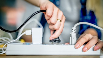 TARIFCHECK24 GmbH: Strompreise 2026: So k&ouml;nnen Haushalte viel Geld sparen / Die Frage lautet: Passt der Stromvertrag noch zum aktuellen Markt?