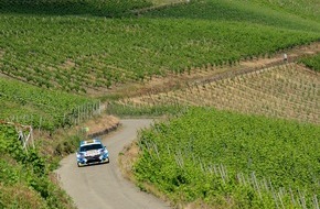 ADAC Mittelrhein e.V.: Rallye ADAC Mittelrhein: Titelkampf in der Eifel-Mosel-Region +++ Vierter DRM-Lauf mit Deutschlands Rallye-Elite am 15. und 16. Juni in Föhren bei Trier