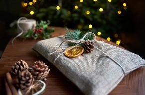 Verbraucherzentrale Nordrhein-Westfalen e.V.: Von Baum bis Festessen: Tipps für nachhaltige Festtage