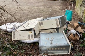 Polizeipr&auml;sidium Einsatz: POL-Einsatz: Zeugen zu illegaler Abfallentsorgung gesucht - Baustellenbereich beim Parkplatz "Duale Hochschule Mannheim", an der Handelsstra&szlig;e in 69214 Eppelheim