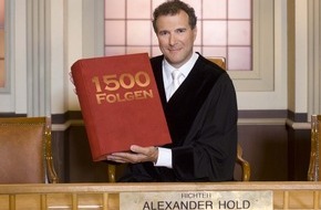 SAT.1: "Richter Alexander Hold" feiert Jubiläum! / Ausstrahlung der 1500. Sendung am Montag, 19. Oktober 2009, 16 Uhr in SAT.1