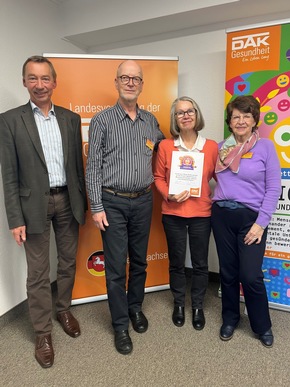 „(U25) Online-Suizidprävention“ aus Lingen gewinnt Wettbewerb für ein gesundes Miteinander in Niedersachsen