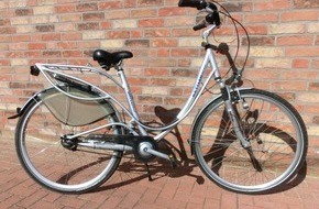 Polizeiinspektion Celle: POL-CE: Hermannsburg/Sülze - Wem gehören diese Fahrräder?