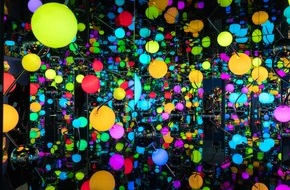Hannover Marketing und Tourismus GmbH (HMTG): Hannovers Blockbuster-Ausstellung "Love You for Infinity" im Sprengel Museum verbucht mehr als 80.000 Besucherinnen und Besucher