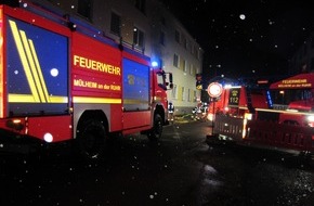 Feuerwehr Mülheim an der Ruhr: FW-MH: Küchenbrand in einem Mehrfamilienhaus!