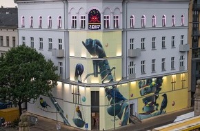 Gewobag Wohnungsbau-Aktiengesellschaft Berlin: Presseinformation URBAN NATION: Weltweit einmalige Museumsfassade setzt neue Maßstäbe