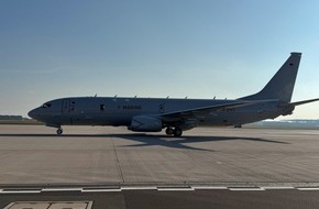 Presse- und Informationszentrum Marine: Einflug P-8A Poseidon - Presselink