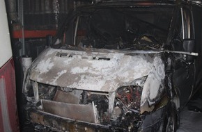 Polizei Coesfeld: POL-COE: Dülmen, Wierlings Kamp/ Transporter brennen in Lagerhalle