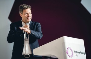 Deutsche Energie-Agentur GmbH (dena): Habeck kündigt Neustart für Smart-Meter-Rollout im Future Energy Lab an