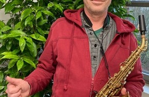 Polizei Bielefeld: POL-BI: Gestohlenes Saxophon kehrt zum Geburtstag zurück