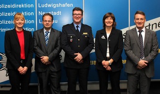 Polizeipräsidium Rheinpfalz: POL-PPRP: Führungswechsel bei der Zentralen Kriminalinspektion und der Kriminalinspektion Ludwigshafen