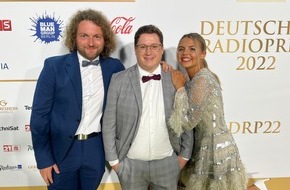 bigFM: Fabian "Fabi" Kapfer gewinnt den Deutschen Radiopreis für die Beste Comedy