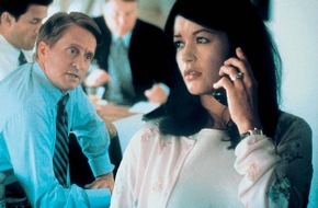 ProSieben: Vierfach Oscar-prämiertes Meisterwerk auf ProSieben / Michael Douglas kämpft gegen die Drogenmafia / ProSieben zeigt "Traffic - Macht des Kartells" am Sonntag, 7. Dezember 2003, um 20.15 Uhr zum ersten Mal im Free-TV
