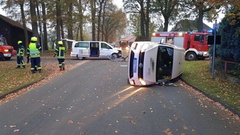 Polizeiinspektion Rotenburg: POL-ROW: ++ "Rechts vor links missachtet" - Schulkinder im Kleinbus bleiben unverletzt ++