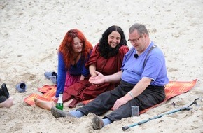 SAT.1: "Schwer verliebt" ins neue Jahr: Mann oder Frau? Bartträgerin Mariam muss sich entscheiden - am Sonntag um 19.00 Uhr in SAT.1 / Neue Staffel der TV-Romanze für 2012 geplant (mit Bild)