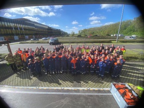 FW Paderborn: Stadtjugendfeuerwehr Gesamt&uuml;bung