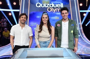 ARD Das Erste: Goldkehlchen gegen Superhirne: Max Giesinger und Alexander Eder gegen den Olymp | "Quizduell-Olymp" mit Esther Sedlaczek am Freitag, 29. September, 18:50 Uhr im Ersten