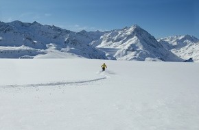 Tourismusbüro Kühtai: K2 Women's Camp und Tourentage mit Gerlinde Kaltenbrunner im Kühtai auf über 2.020 Metern Seehöhe - BILD