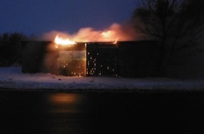 Landespolizeiinspektion Jena: LPI-J: Scheunenbrand in Stobra