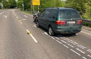 Polizei Rhein-Erft-Kreis: POL-REK: 220506-6: Rollerfahrer bei Verkehrsunfall schwer verletzt