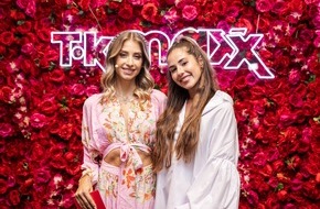 TK Maxx: Gemeinsam gegen Kinderarmut: Sarah Engels und Cathy Hummels unterstützen große TK Maxx Spendenaktion