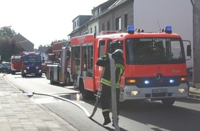 Feuerwehr Düren: FW Düren: Vermeintlicher Dachstuhlbrand