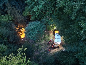 FW Ratingen: 24 Stunden lang Feuerwehrluft schnuppern: Vier Einsätze für die Jugendfeuerwehr