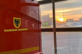 Feuerwehr Dortmund: FW-DO: 03.05.2022 - Feuer in Lütgendortmund Starke Verrauchung durch Brand in einem Kellerraum