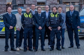 Kreispolizeibeh&ouml;rde Wesel: POL-WES: Dinslaken- Kreispolizeibeh&ouml;rde Wesel st&auml;rkt Bezirksdienst der Polizeiwache Ost