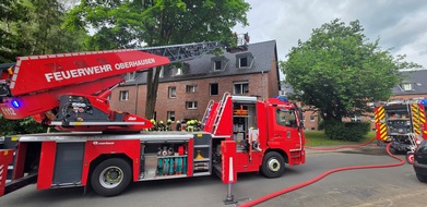 Feuerwehr Oberhausen: FW-OB: Küchenbrand auf der Flandernstraße in Schmachtendorf - Bewohner retten sich rechtzeitig ins Freie