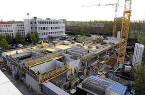 Hauptzollamt Osnabr&uuml;ck: HZA-OS: Sieben Ausl&auml;nder ohne Aufenthaltstitel bei der Arbeit/Sieben Ausl&auml;nder ohne Aufenthaltstitel hat das Hauptzollamt Osnabr&uuml;ck im Rahmen der gemeinsamen Aktionstage Niedersachsen arbeitend angetroffen