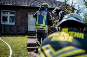 Freiwillige Feuerwehr Hünxe: FW Hünxe: Zimmerbrand mit zwei Verletzten